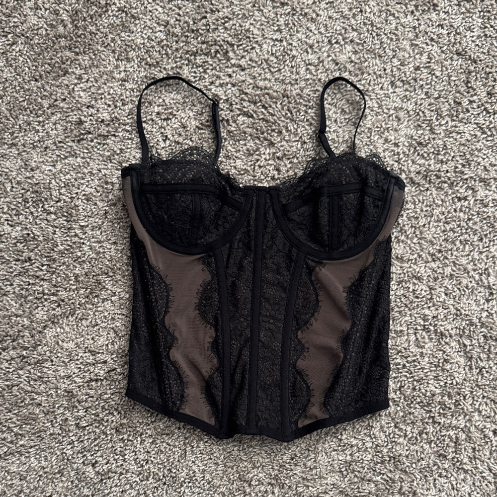 UO Out from Under Modern Love Corset black grey lace with boning - Picture 9 of 14